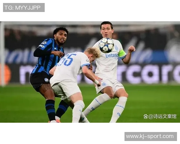 欧冠大战：那不勒斯狂胜皇马五球帽子戏法引发转会热议