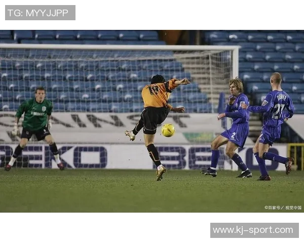 足总杯经典对决AC米兰惊天逆转曼城4-3成历史冷门瞬间