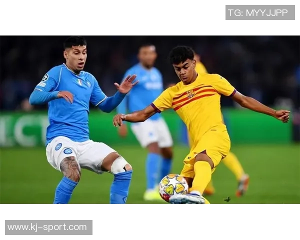 国王杯激战那不勒斯大胜热刺乌龙球引发争议判罚全场沸腾