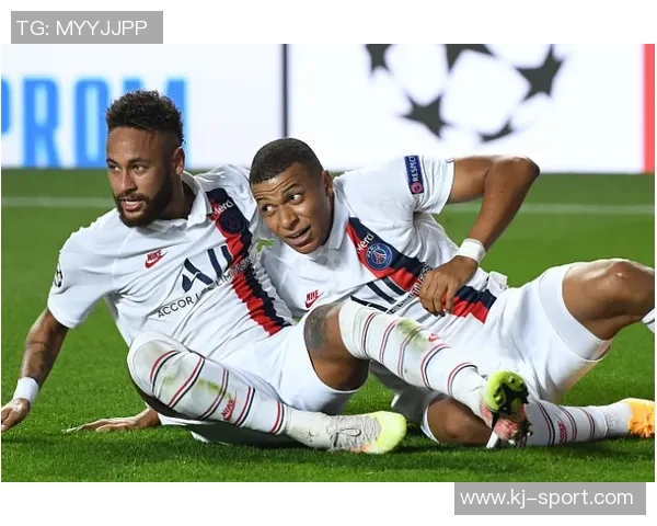 欧冠激战：里昂大胜曼城五球狂潮红牌事件引发全场热议